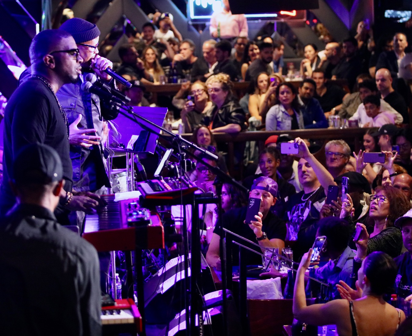 Chris Rob Live Performance